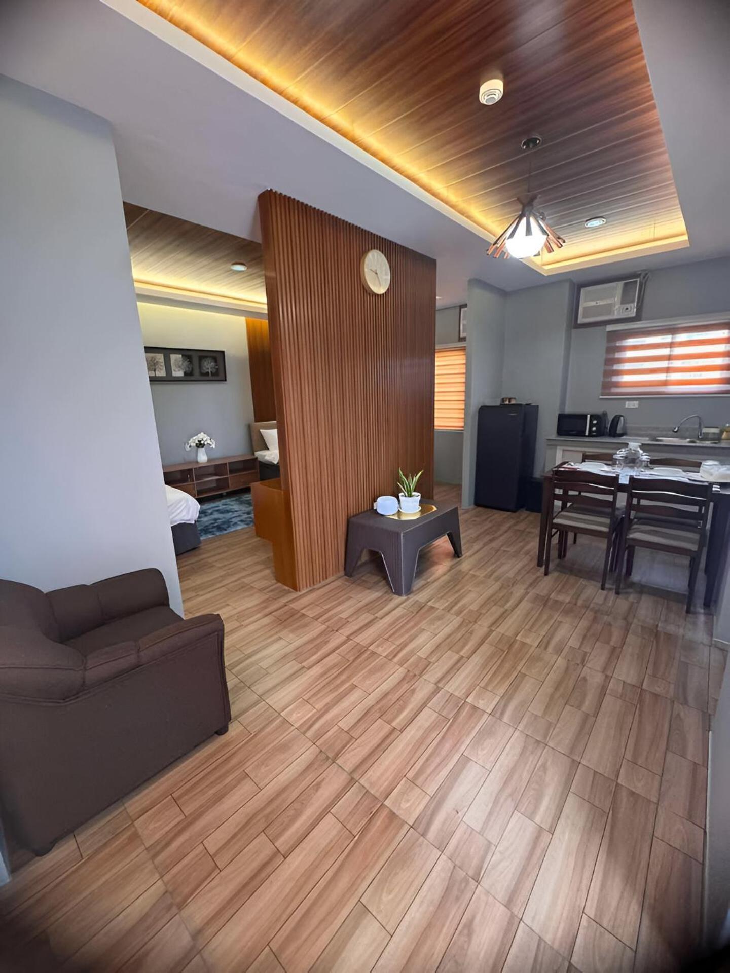 Casa Alberto Of Calapan Town Center 외부 사진